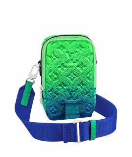 LOUIS VUITTON Сумка на плечо