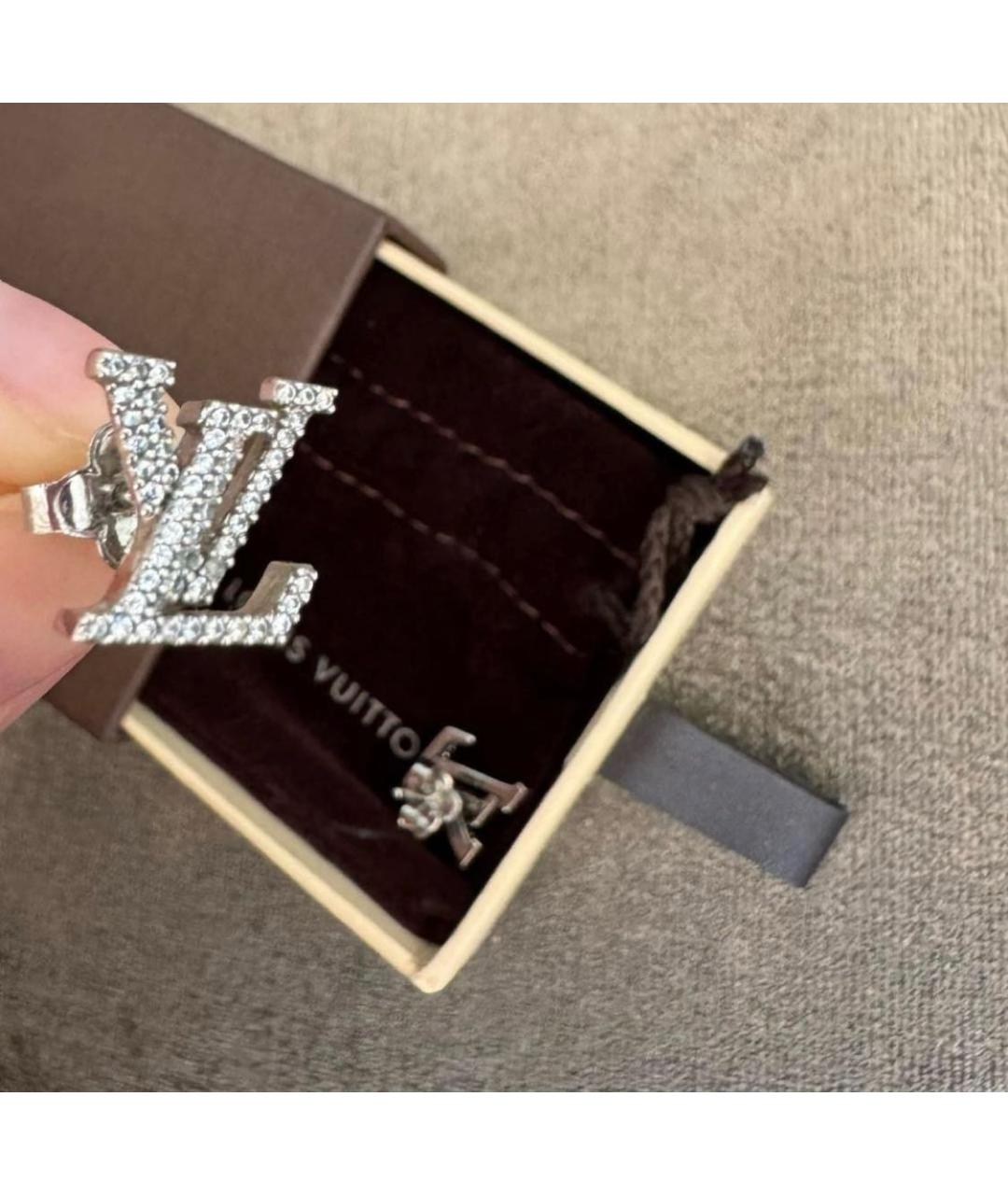 LOUIS VUITTON Серебряные металлические серьги, фото 3