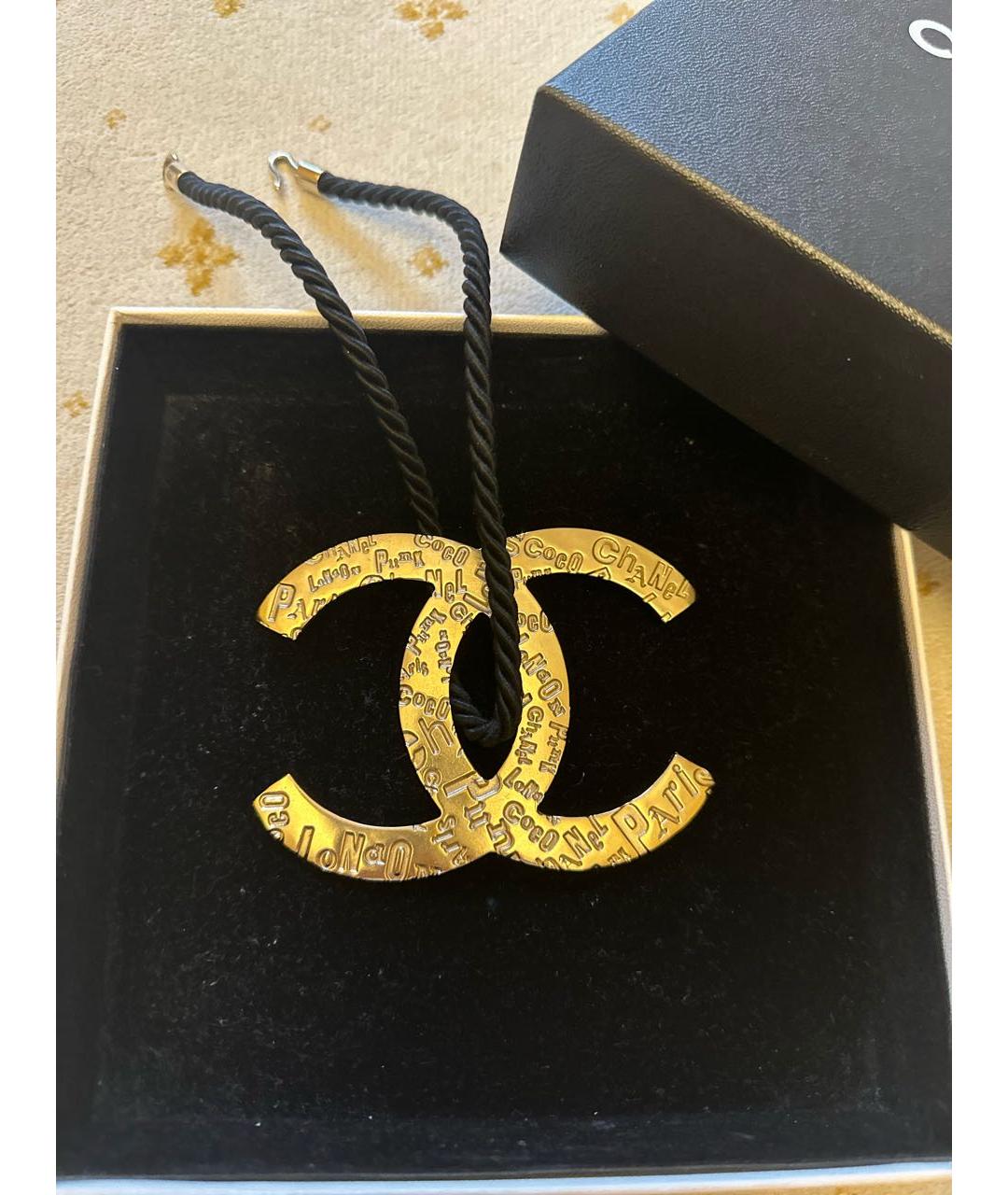 CHANEL Черная металлическая подвеска, фото 2