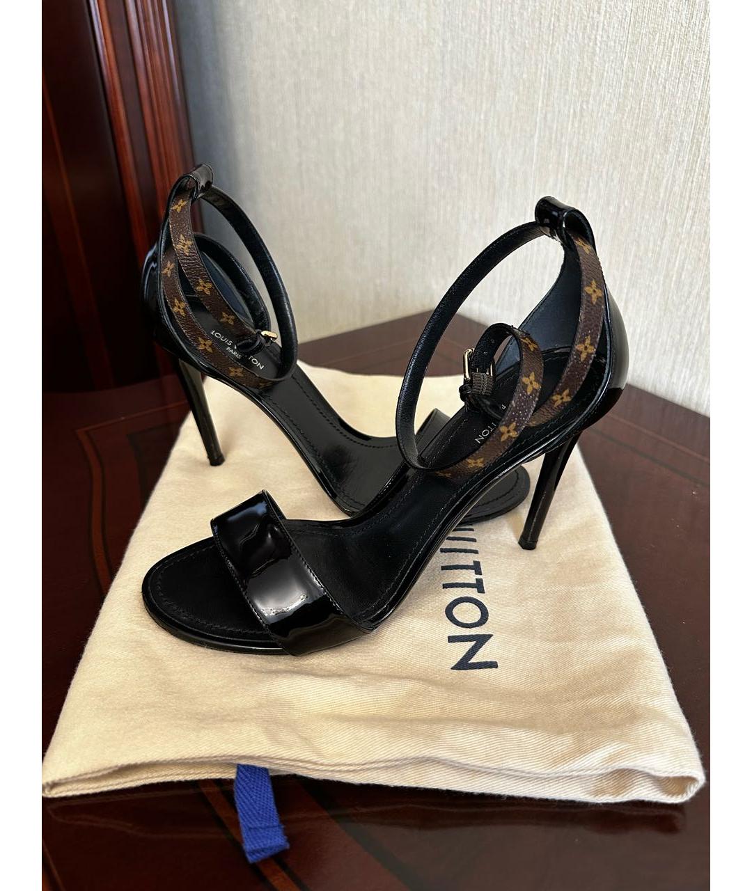 LOUIS VUITTON Черные кожаные босоножки, фото 5