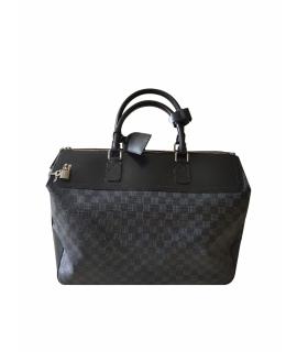 LOUIS VUITTON Дорожная и спортивная сумка