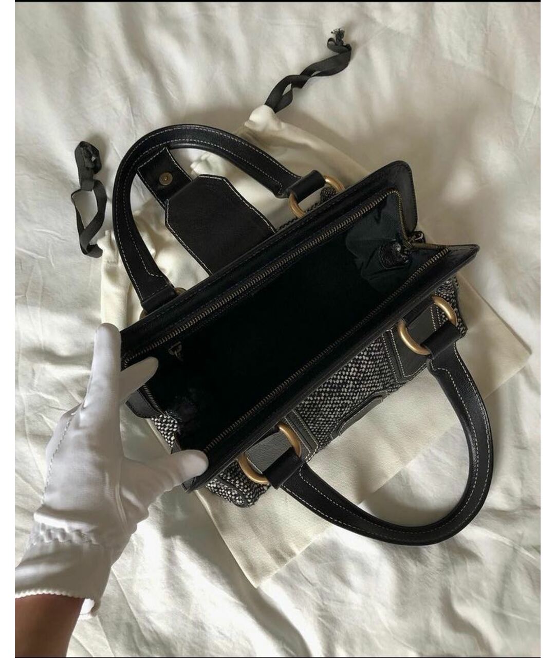 CELINE PRE-OWNED Черная твидовая сумка с короткими ручками, фото 4