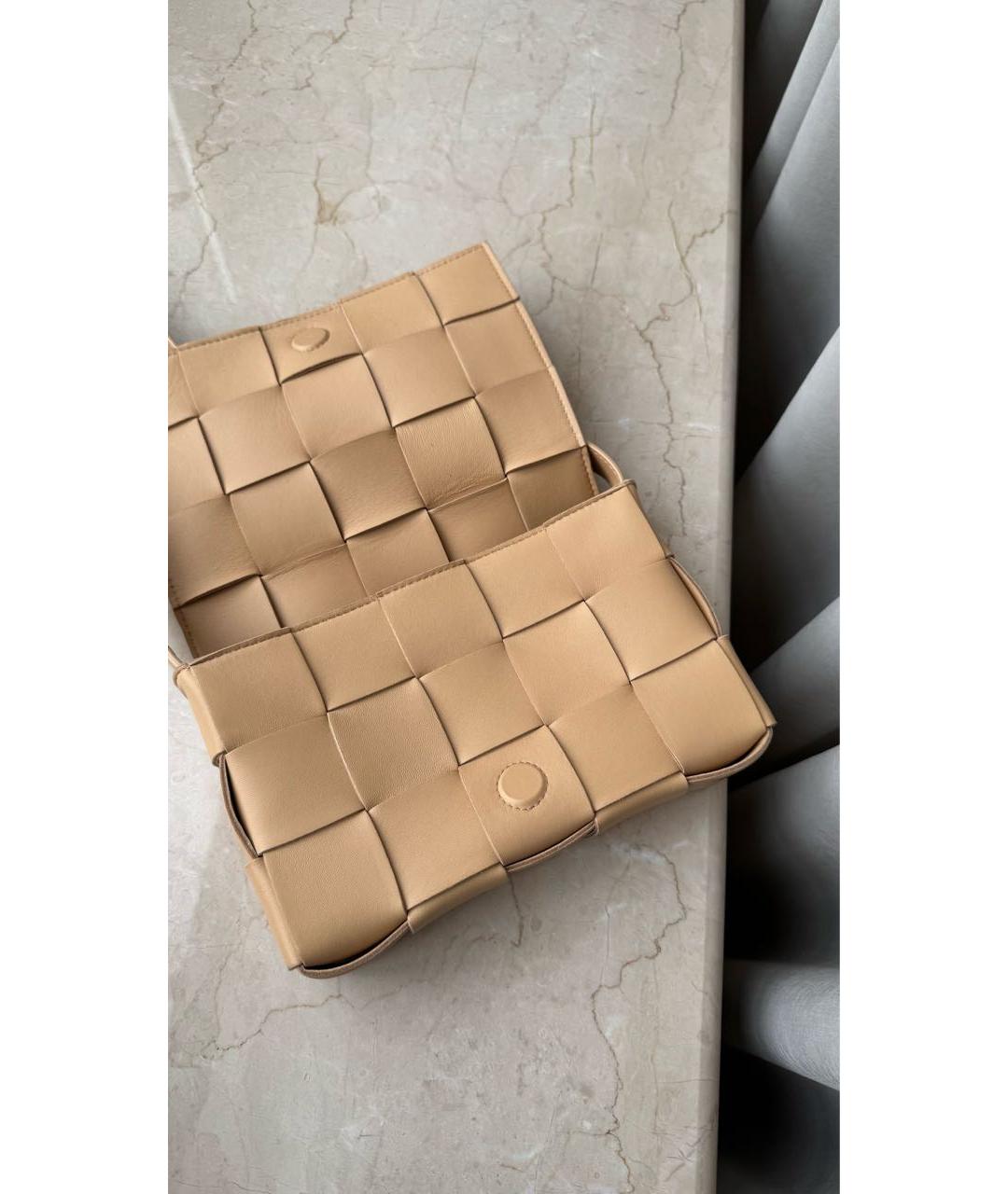BOTTEGA VENETA Бежевая кожаная сумка через плечо, фото 5