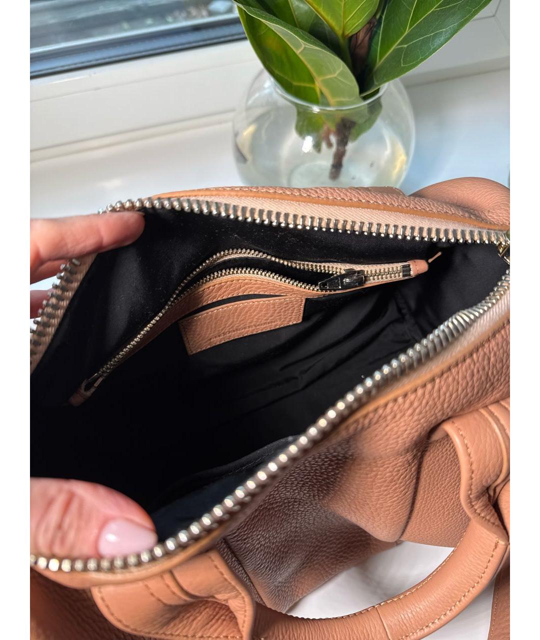ALEXANDER WANG Коричневая кожаная сумка с короткими ручками, фото 4
