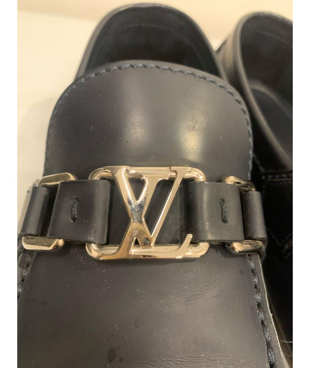 LOUIS VUITTON Черные мокасины из искусственной кожи, фото 8