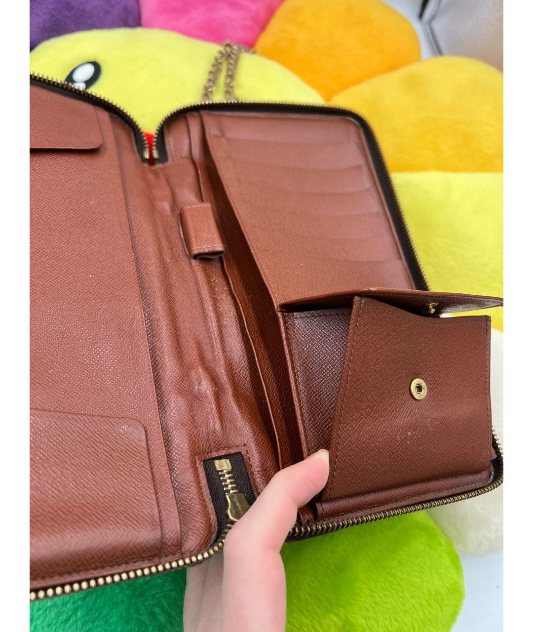 LOUIS VUITTON Коричневый кошелек, фото 7