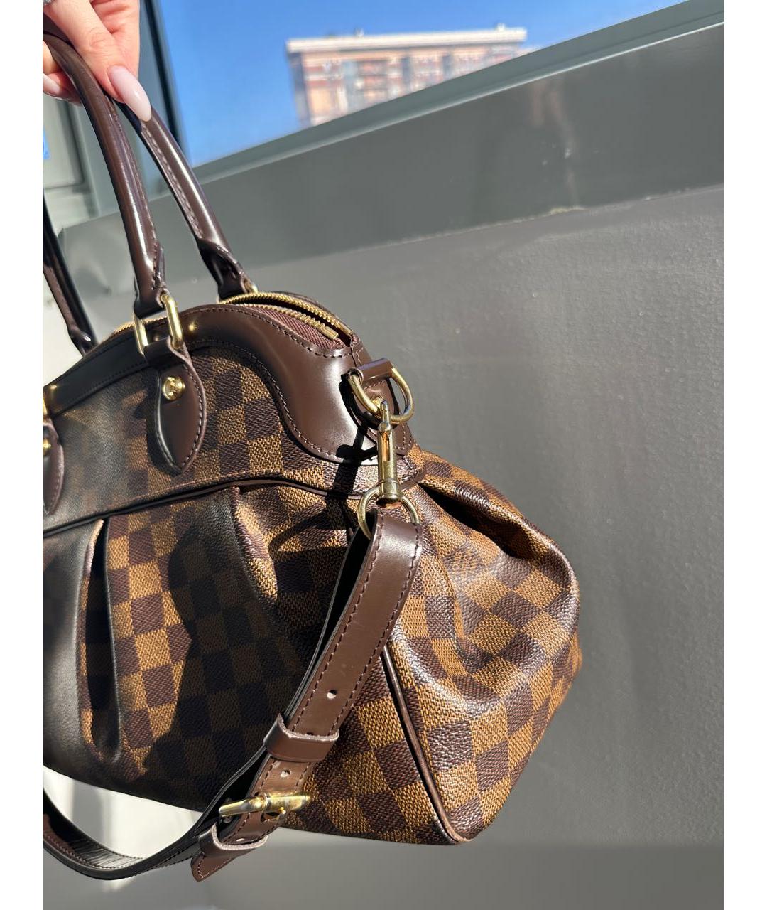 LOUIS VUITTON Коричневая кожаная сумка через плечо, фото 2