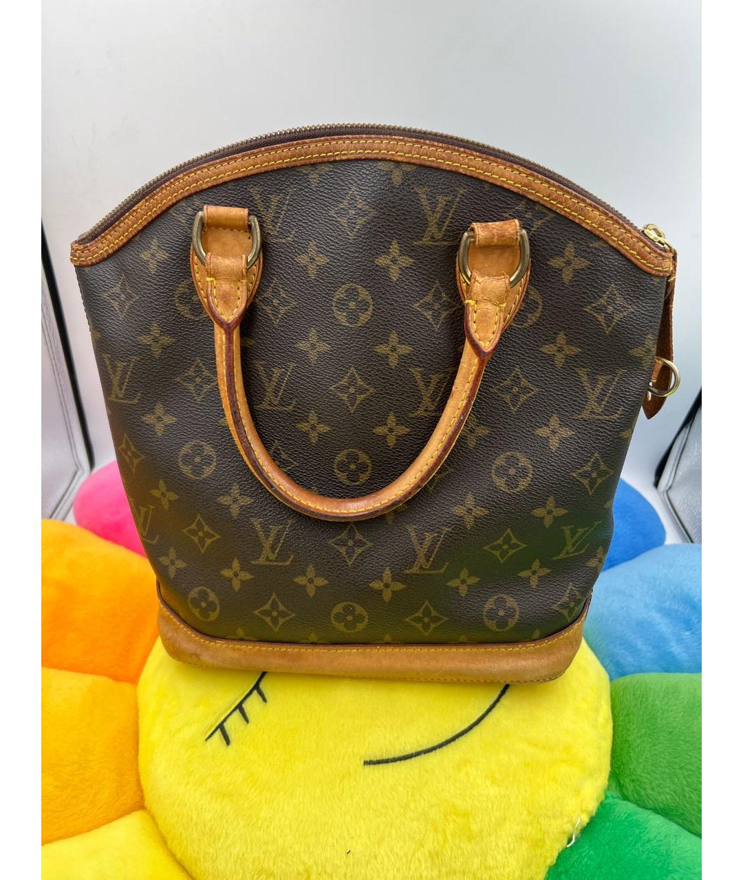 LOUIS VUITTON Коричневая сумка с короткими ручками, фото 2