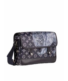 LOUIS VUITTON Сумка на плечо