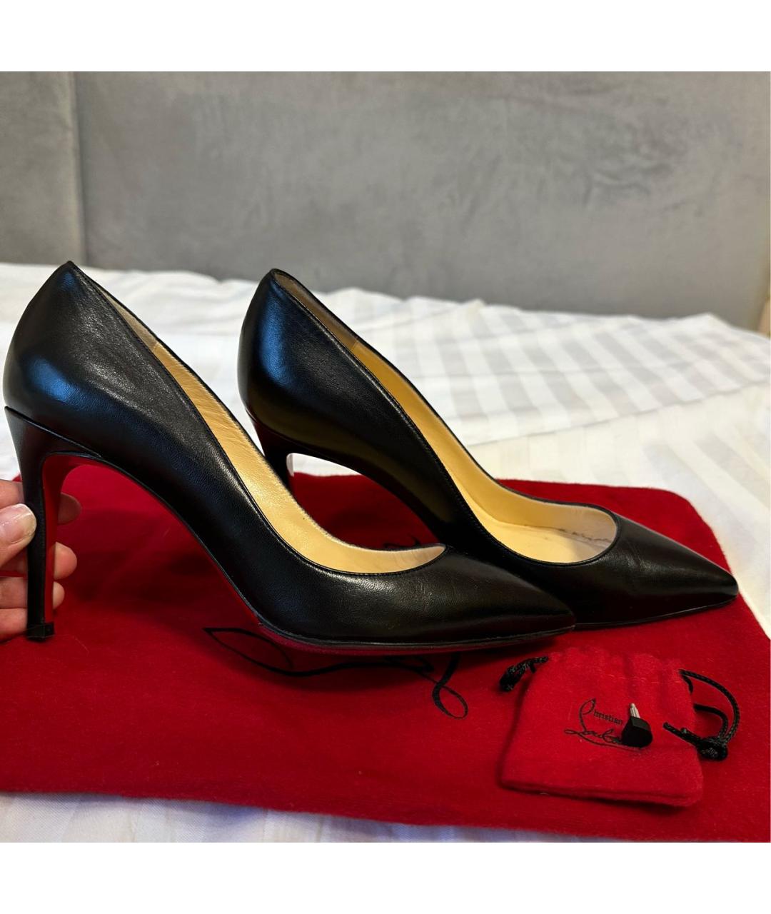 CHRISTIAN LOUBOUTIN Черные кожаные туфли, фото 2