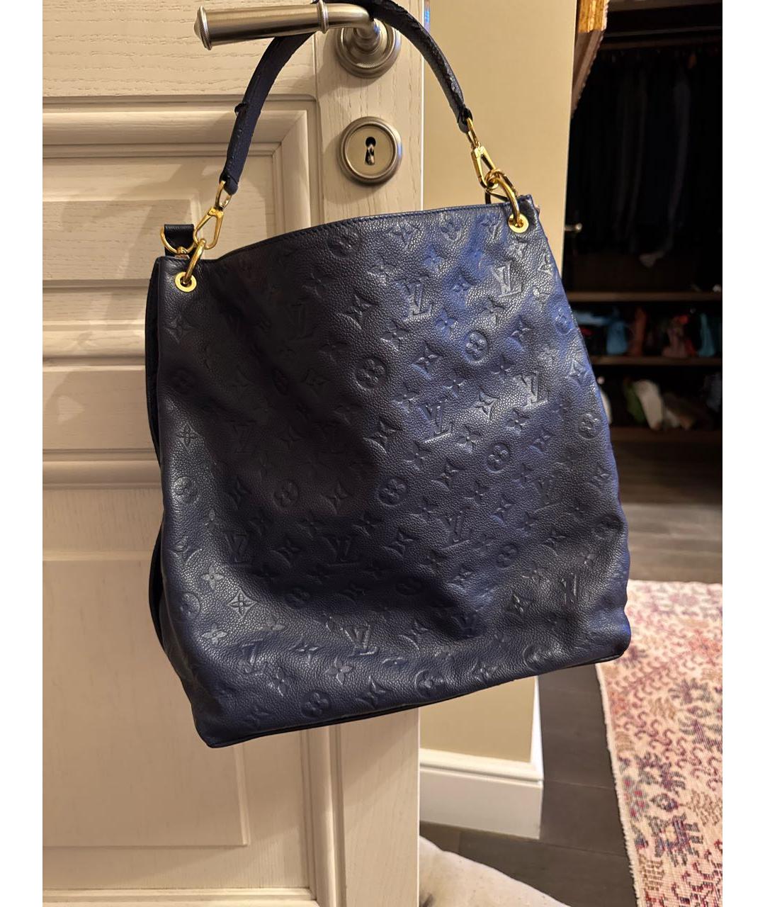 LOUIS VUITTON Темно-синяя кожаная сумка с короткими ручками, фото 3