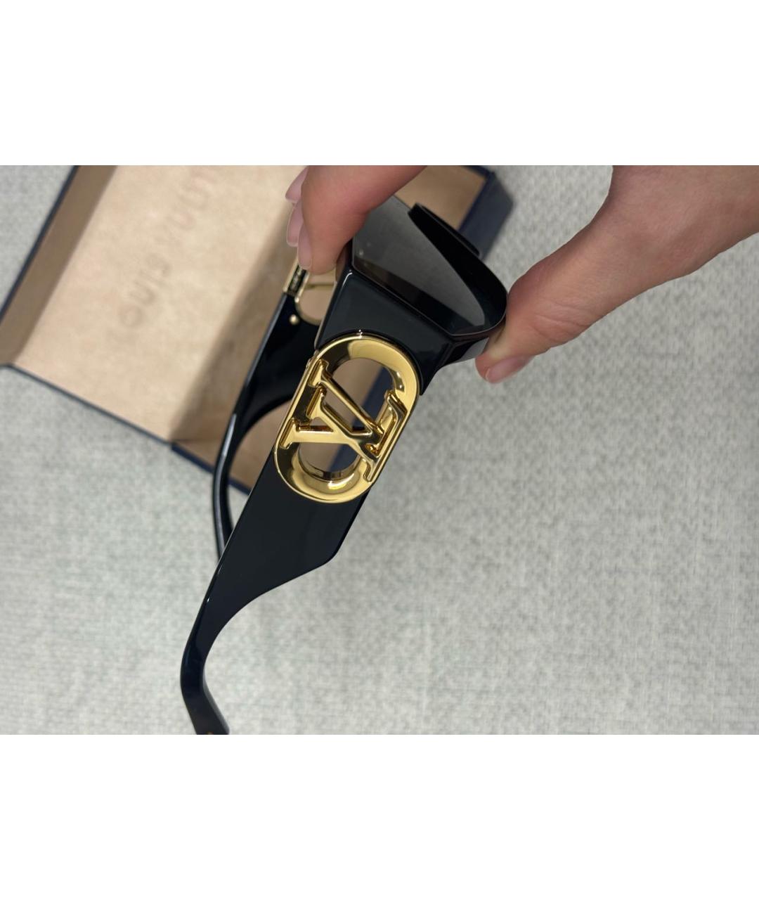 LOUIS VUITTON Черные пластиковые солнцезащитные очки, фото 4