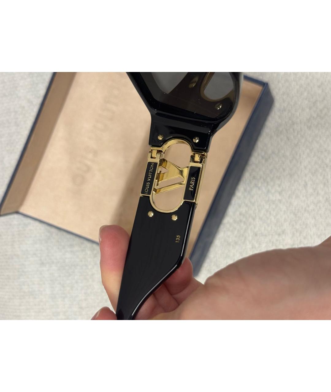 LOUIS VUITTON Черные пластиковые солнцезащитные очки, фото 6