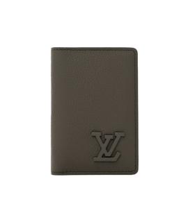 LOUIS VUITTON Кардхолдер