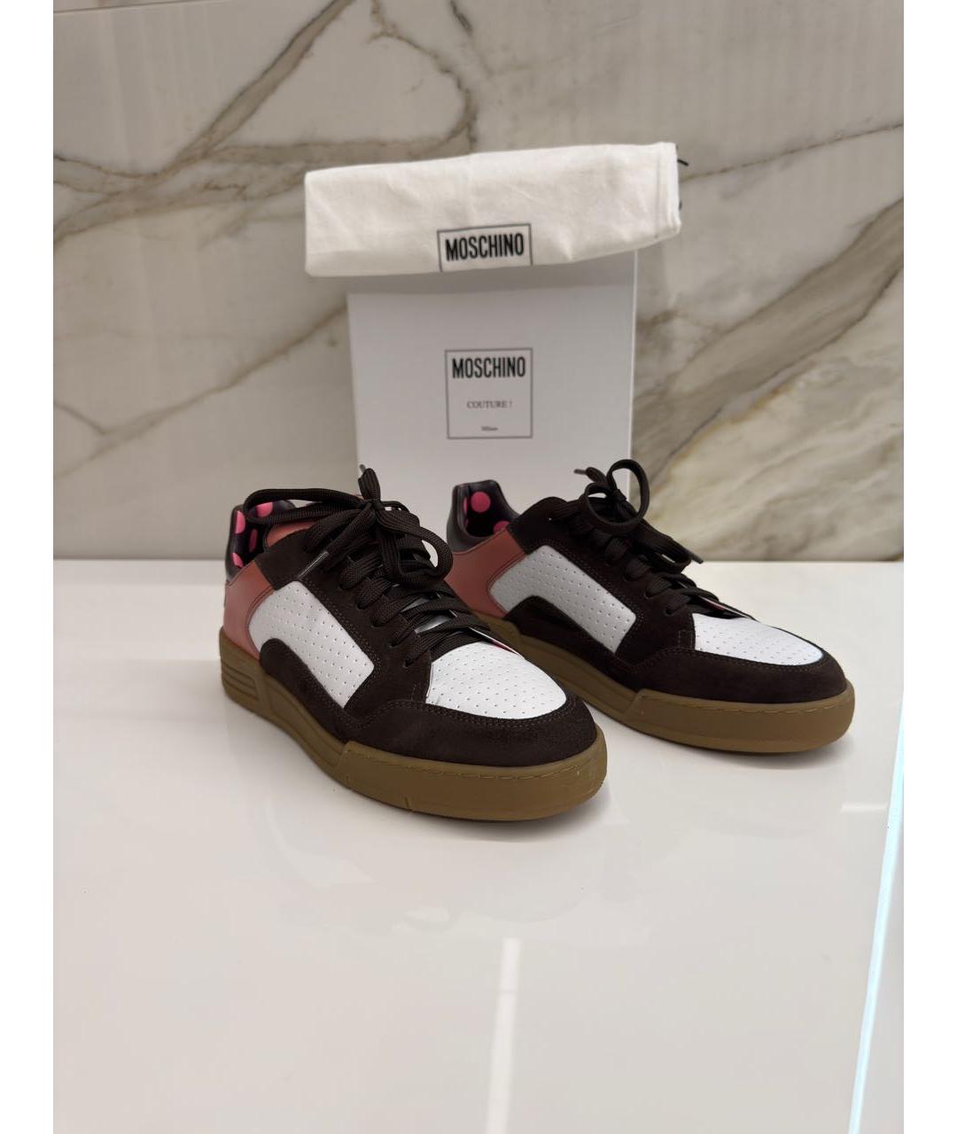 MOSCHINO Коричневые замшевые низкие кроссовки / кеды, фото 2