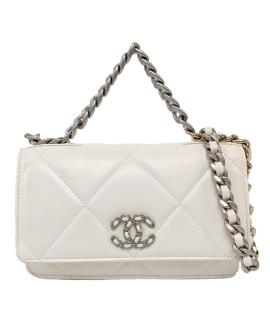 CHANEL Сумка через плечо