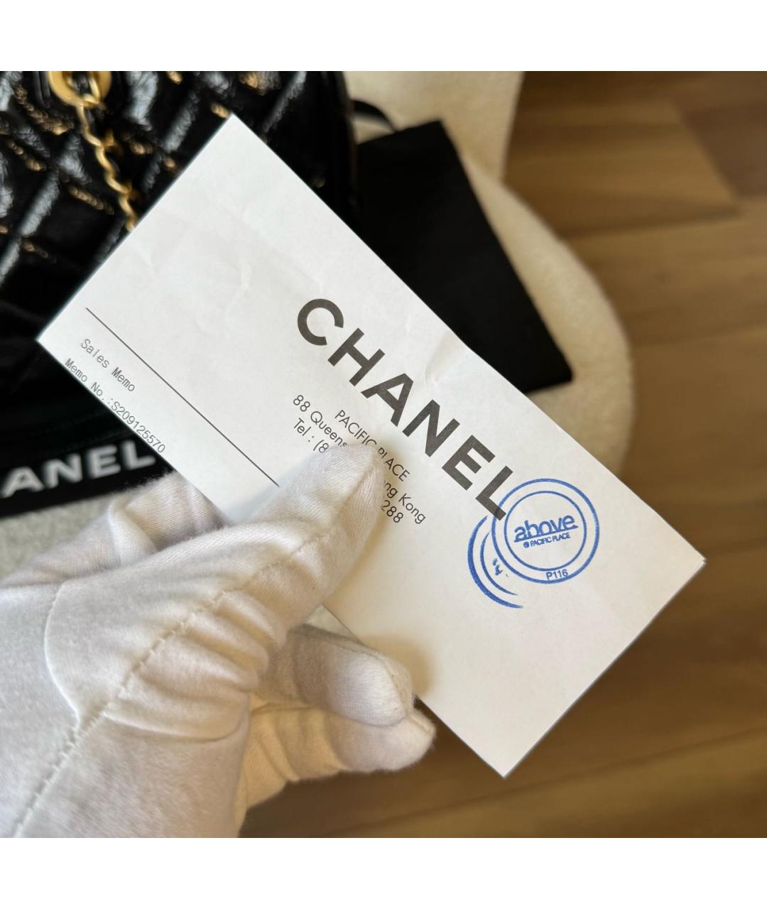 CHANEL Черная кожаная сумка с короткими ручками, фото 8