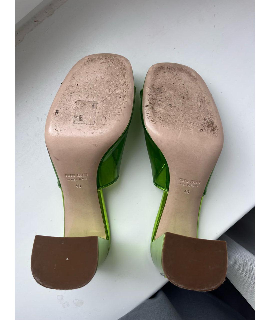 MIU MIU Салатовые резиновые мюли, фото 7