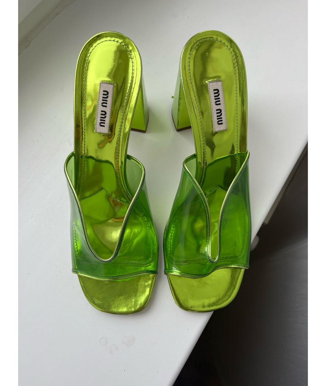 MIU MIU Салатовые резиновые мюли, фото 2