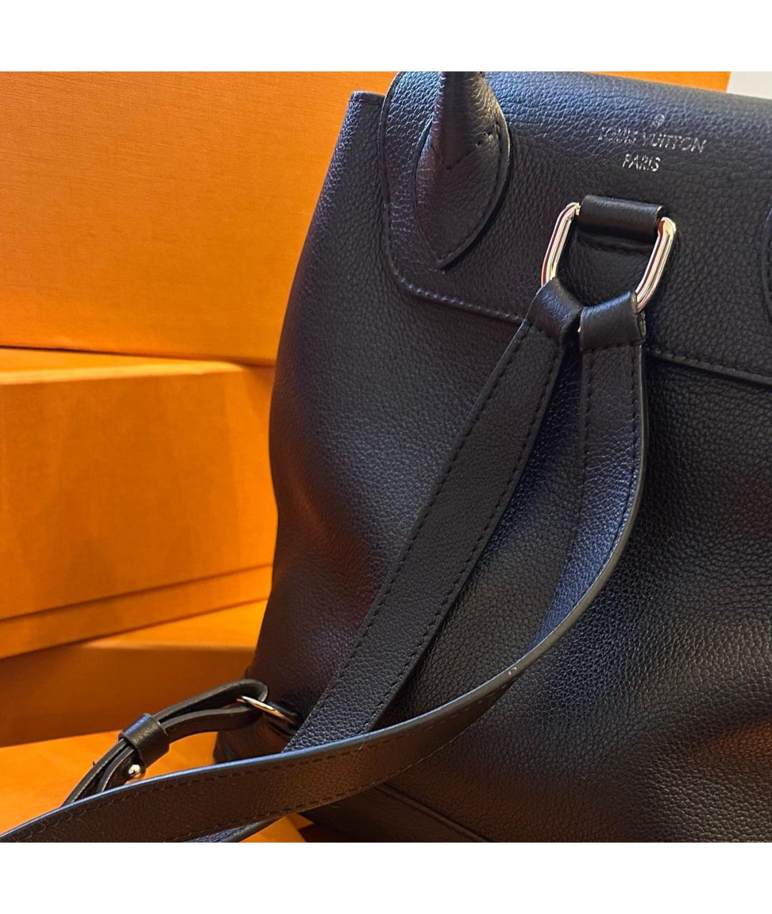 LOUIS VUITTON Черный кожаный рюкзак, фото 3