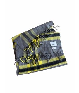 BURBERRY Шарф