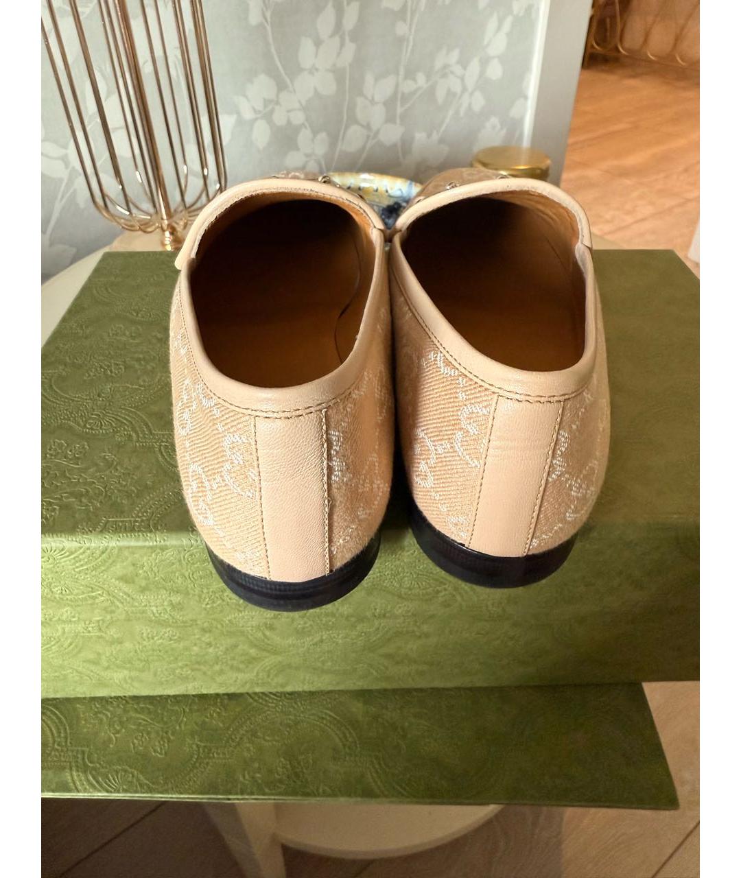 GUCCI Бежевые текстильные лоферы, фото 4