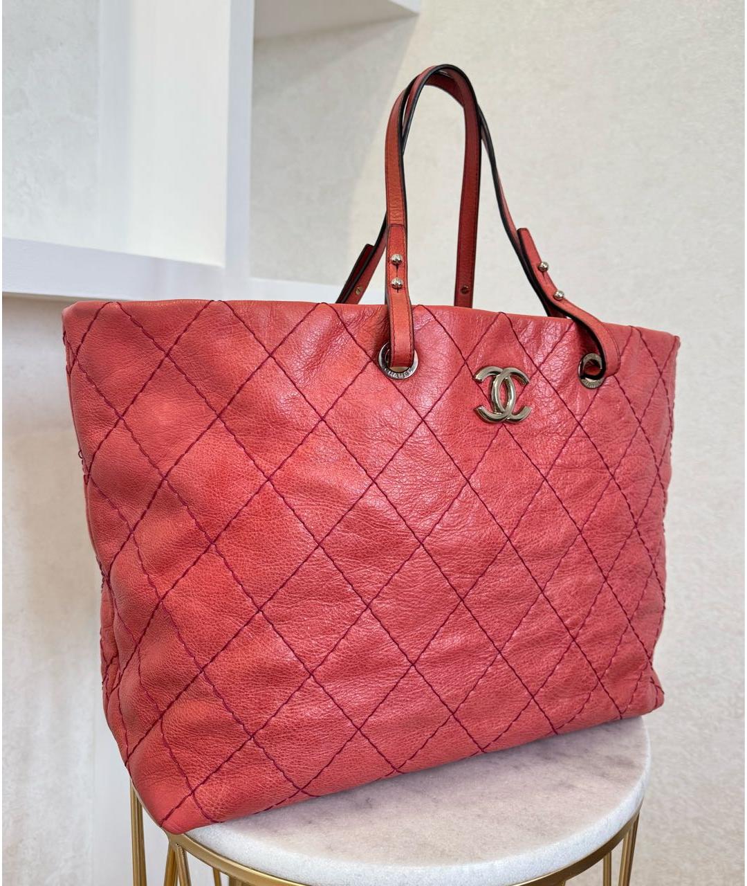 CHANEL Коралловая кожаная сумка тоут, фото 3