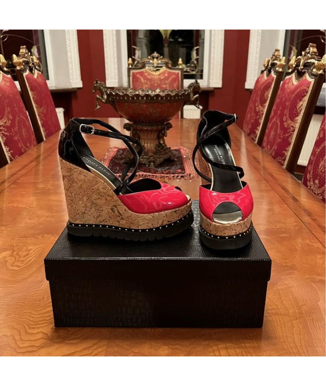 PHILIPP PLEIN Красные босоножки из лакированной кожи, фото 5
