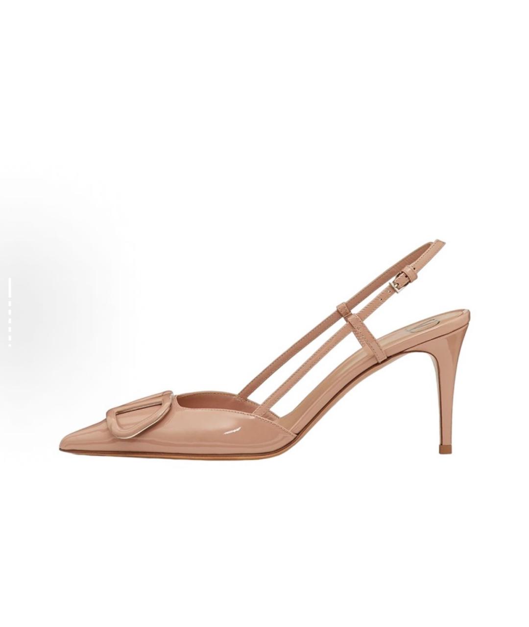 VALENTINO Бежевые лодочки на низком каблуке из лакированной кожи, фото 2