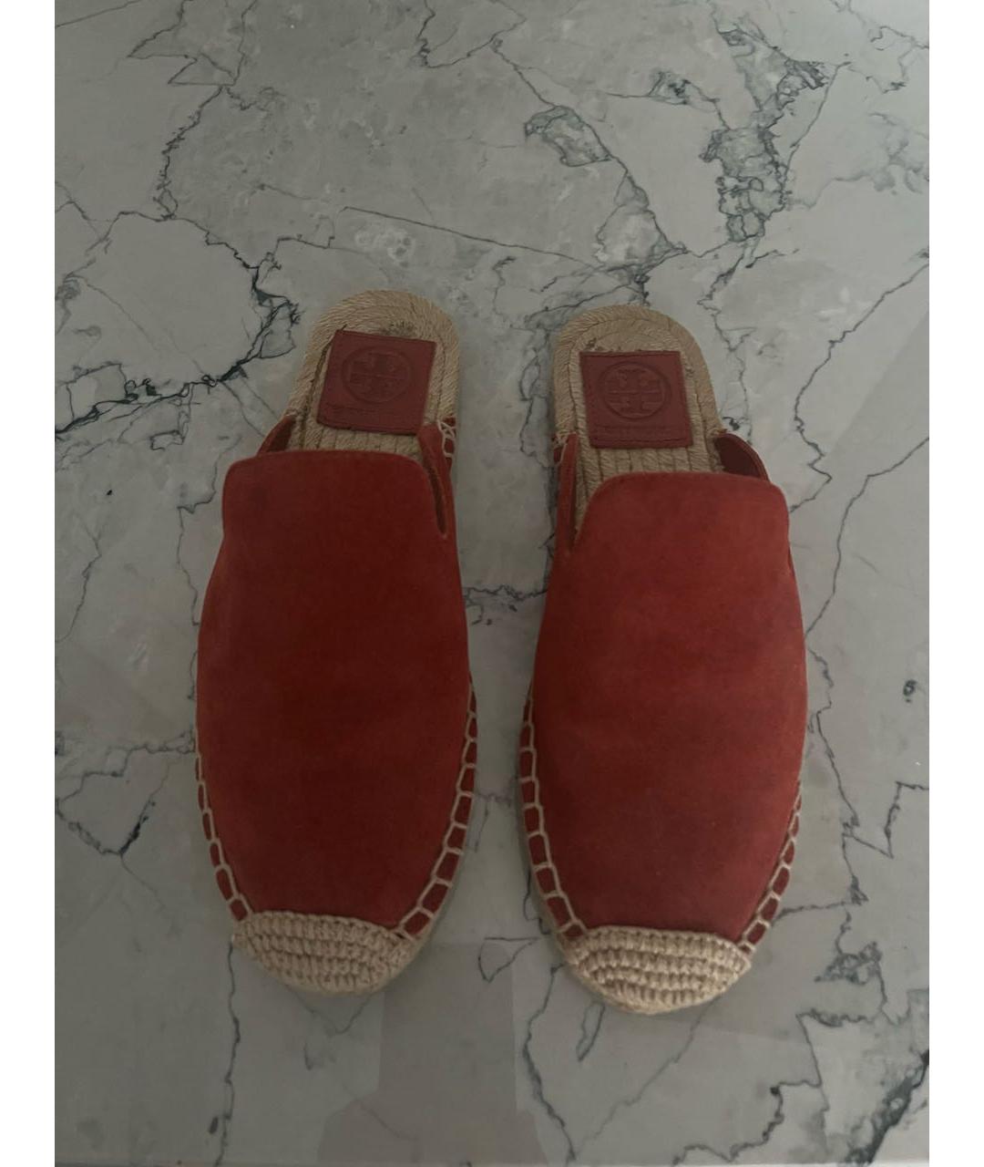 TORY BURCH Коричневые замшевые мюли, фото 3