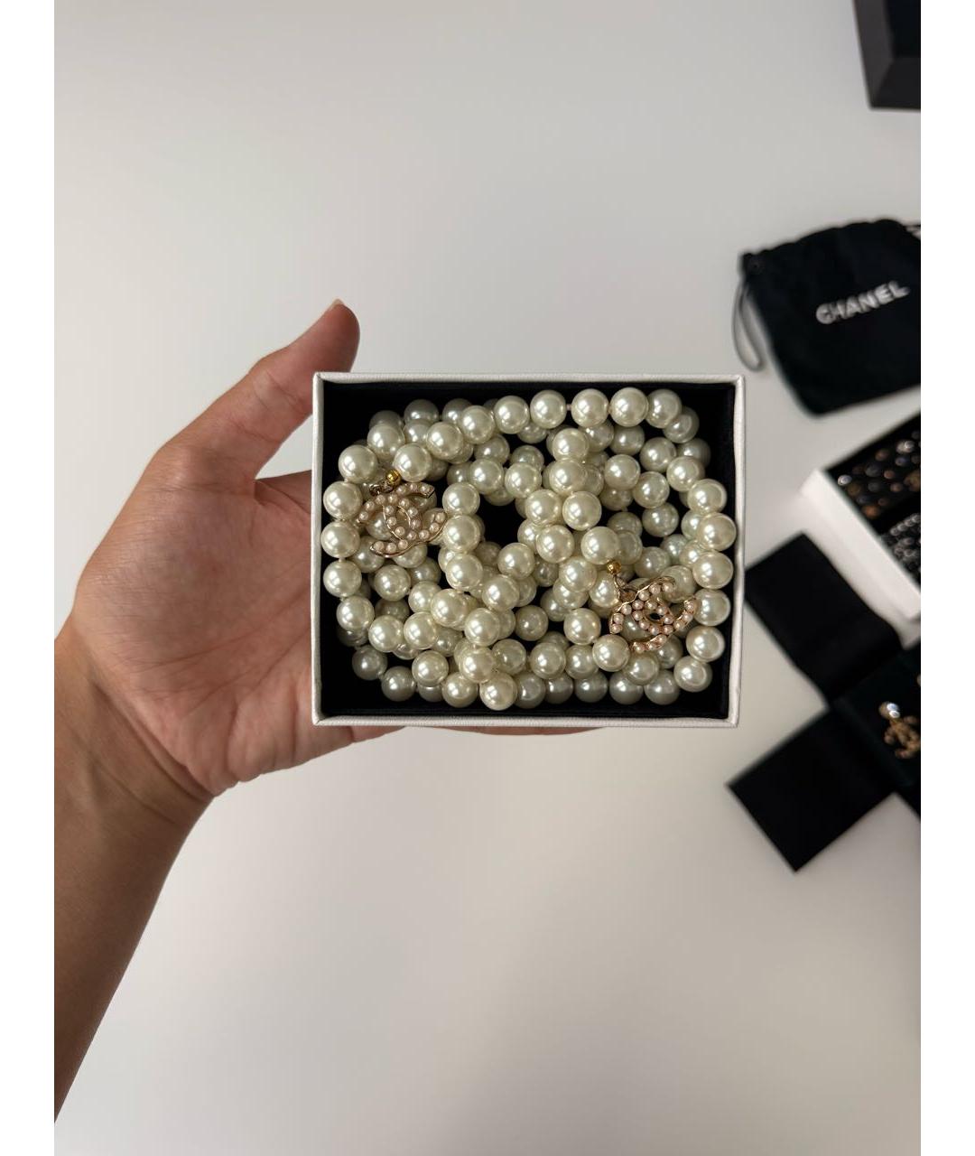 CHANEL Белое колье, фото 3