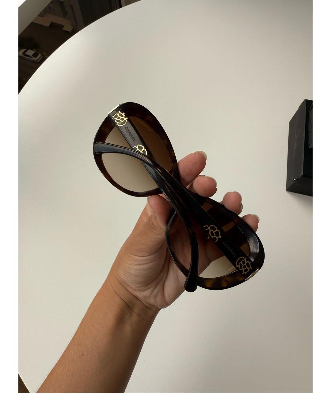 CHANEL Коричневые пластиковые солнцезащитные очки, фото 4