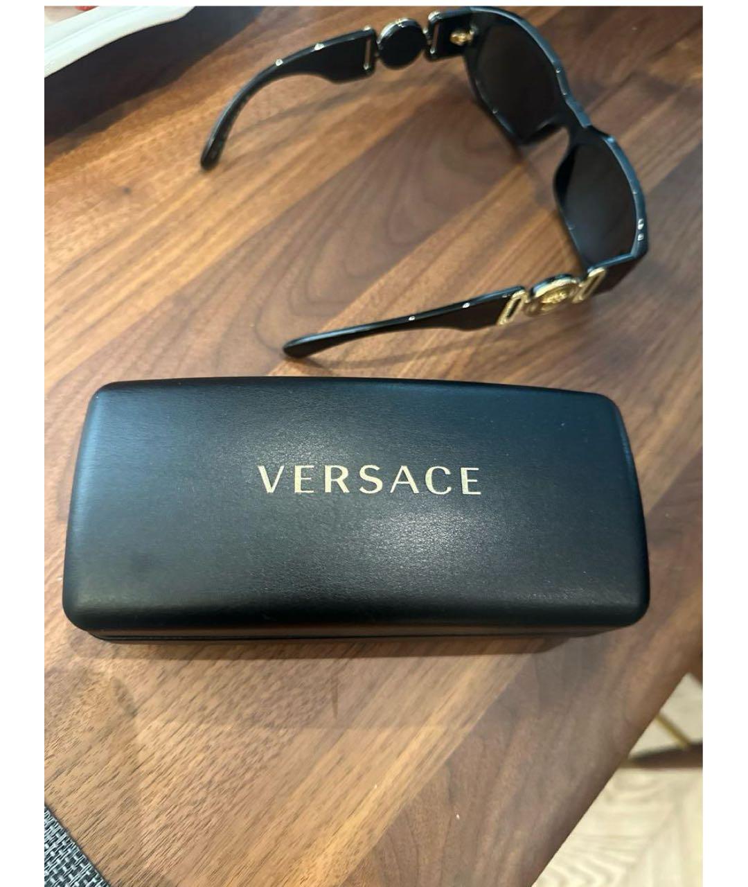 VERSACE Черные пластиковые солнцезащитные очки, фото 4