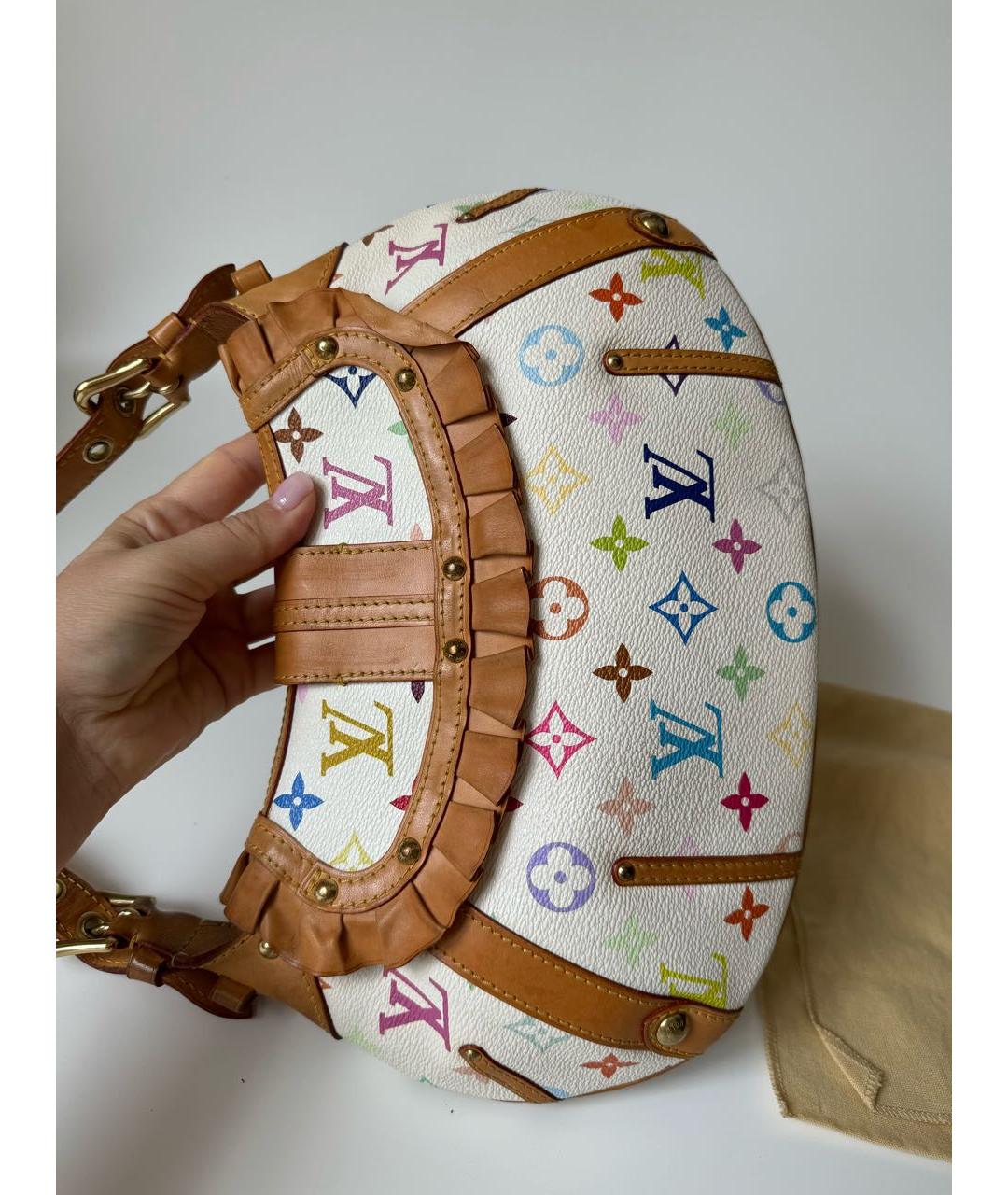 LOUIS VUITTON Белая сумка через плечо из искусственной кожи, фото 3