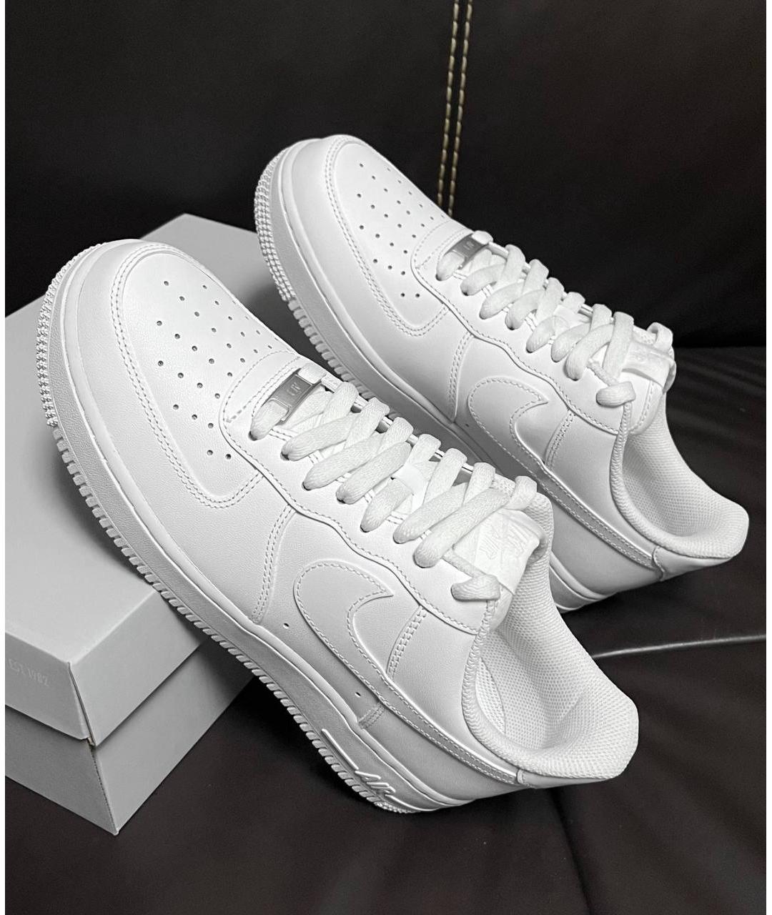 NIKE Белые кроссовки, фото 4