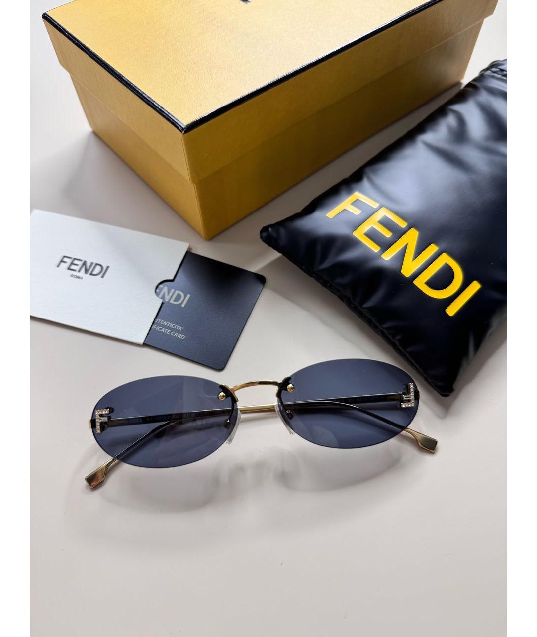 FENDI Золотые солнцезащитные очки, фото 2