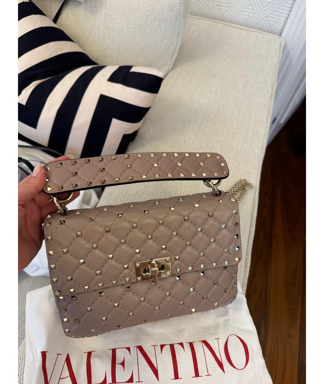 VALENTINO Бежевая кожаная сумка через плечо, фото 2