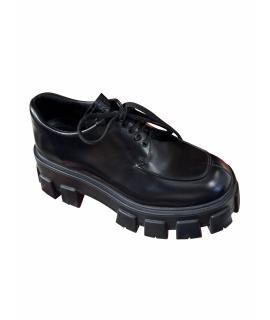 PRADA Ботинки