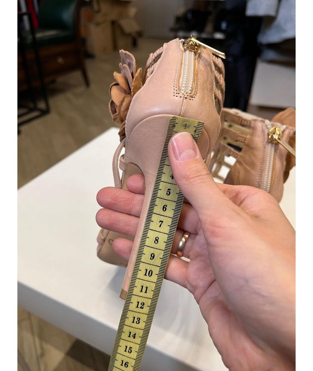 JIMMY CHOO Бежевые кожаные босоножки, фото 3