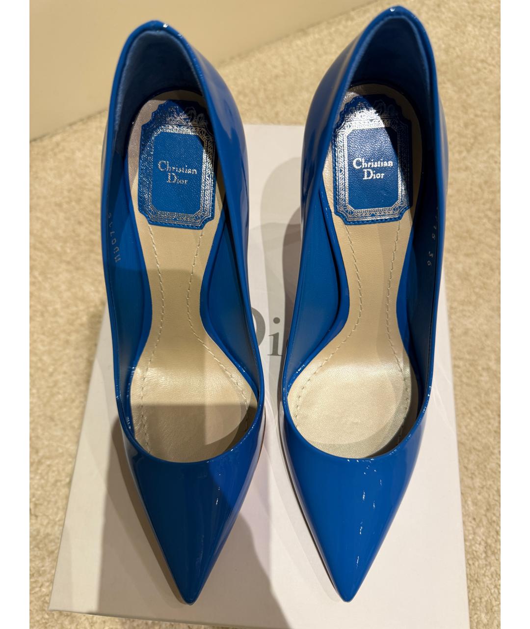 CHRISTIAN DIOR Голубые туфли из лакированной кожи, фото 3