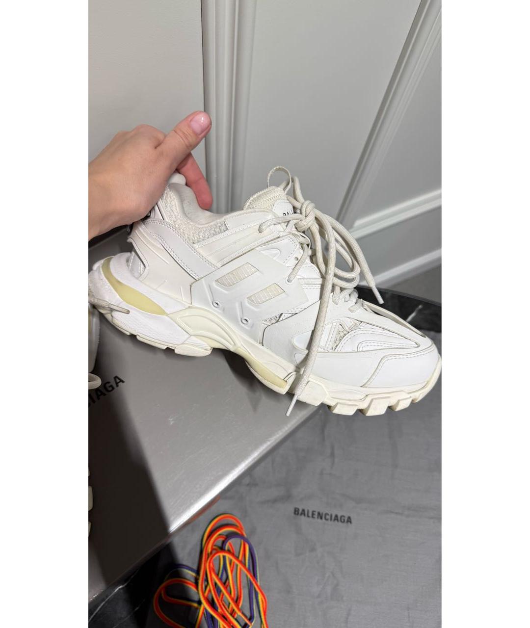 BALENCIAGA Белые кожаные кроссовки, фото 5