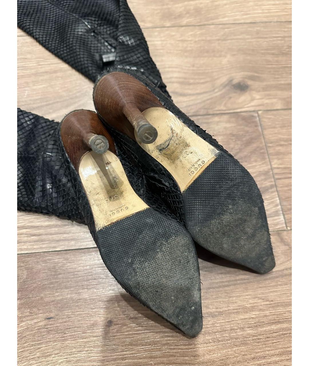 GUCCI Черные сапоги из экзотической кожи, фото 3