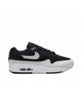 NIKE Низкие кроссовки / кеды