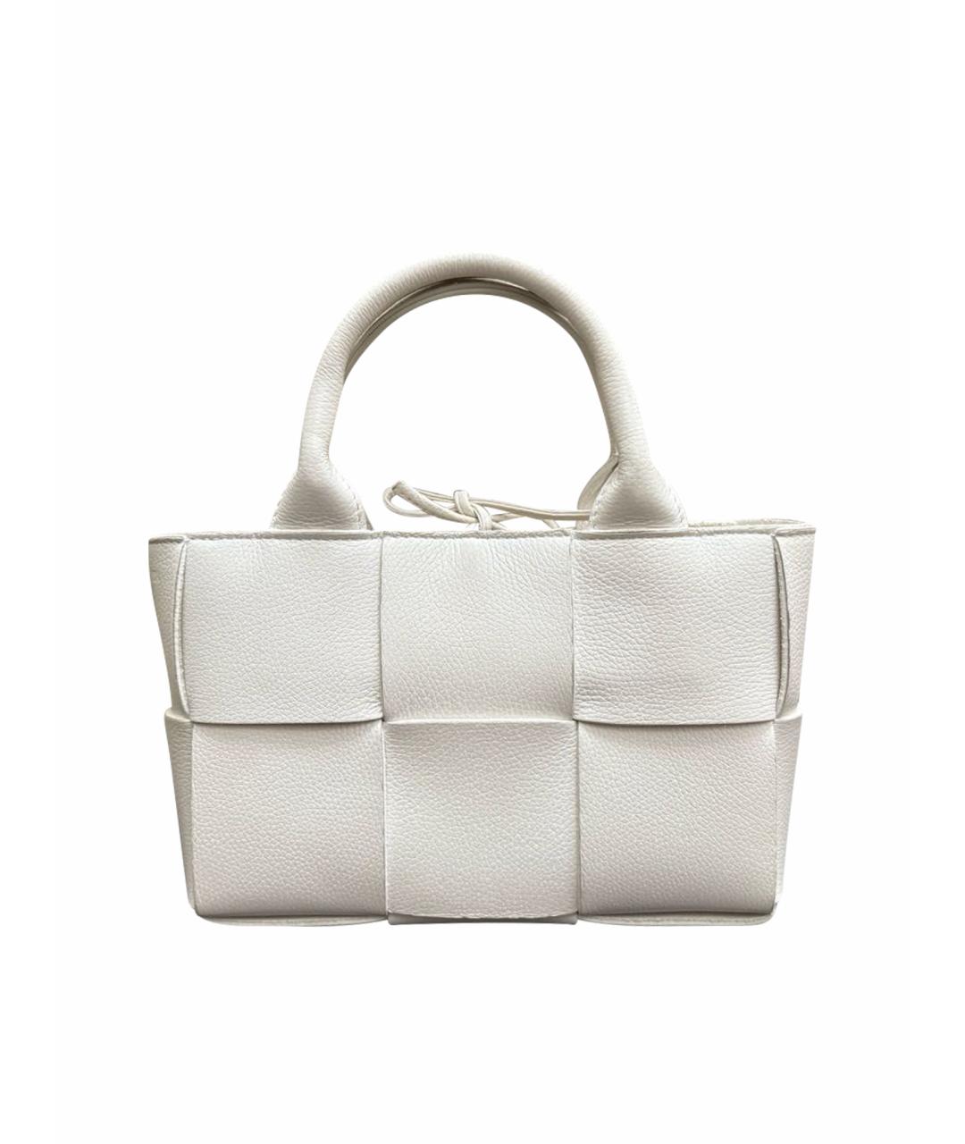 BOTTEGA VENETA Белая кожаная сумка тоут, фото 1