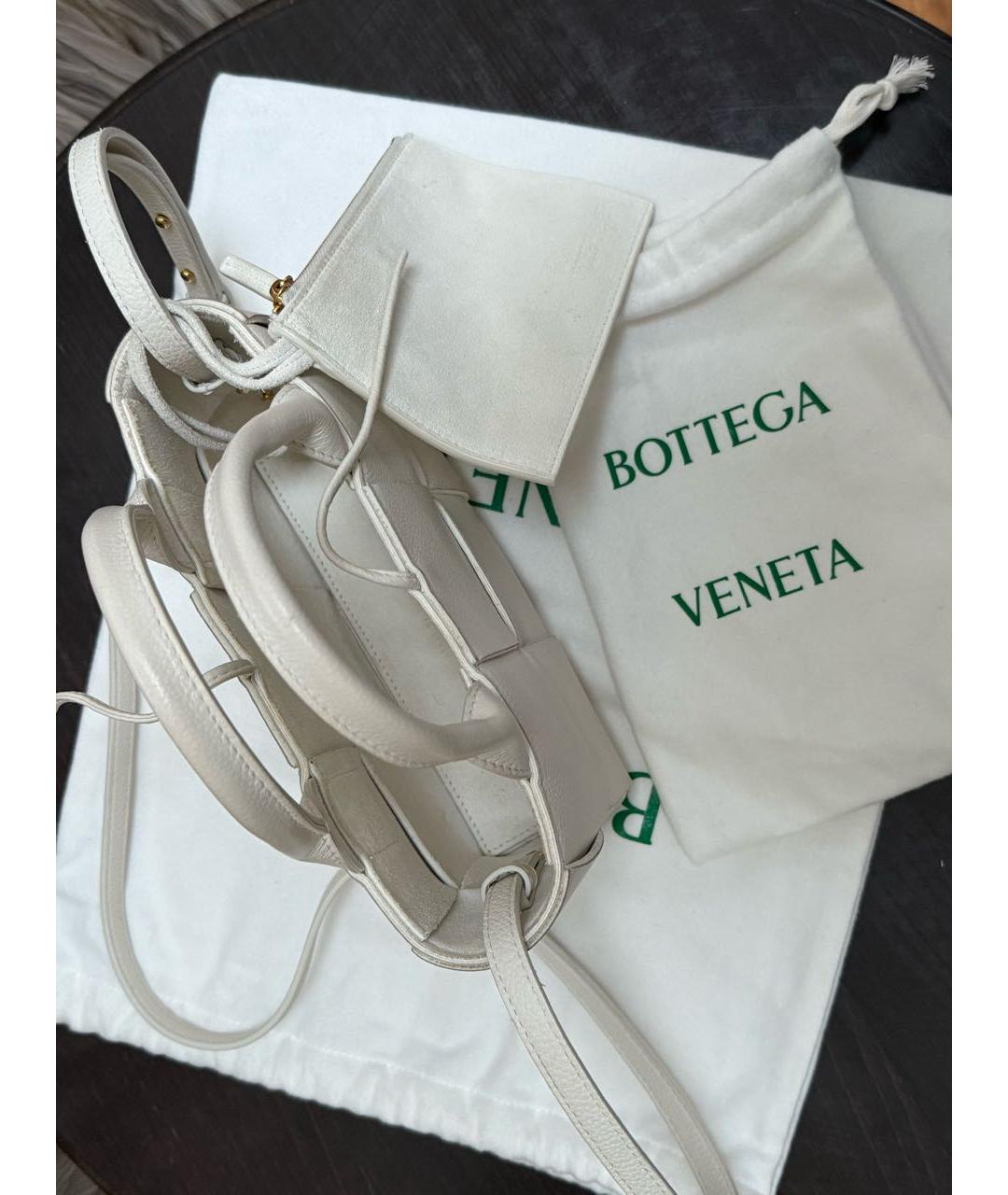 BOTTEGA VENETA Белая кожаная сумка тоут, фото 4