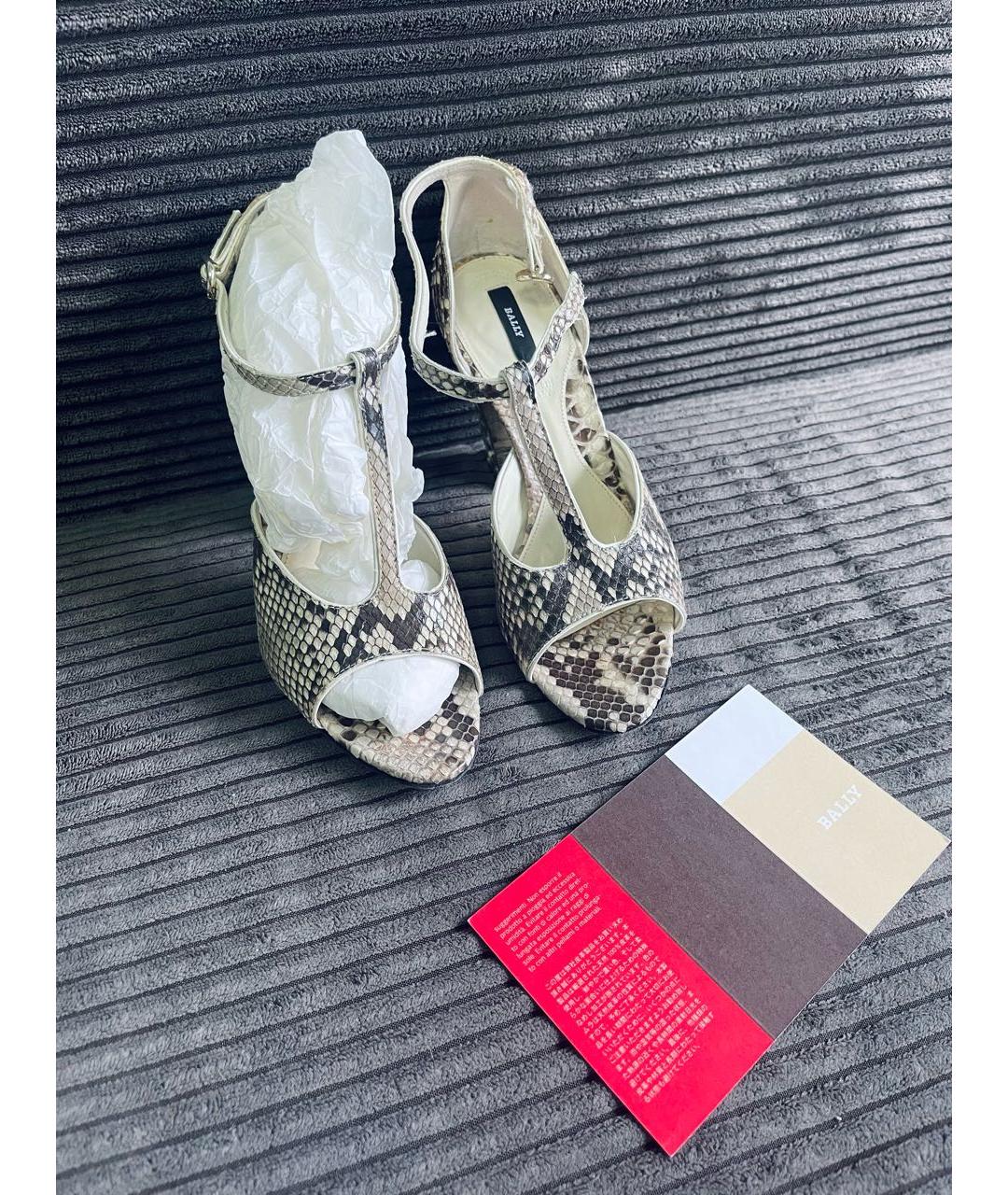 BALLY Бежевые босоножки из экзотической кожи, фото 3