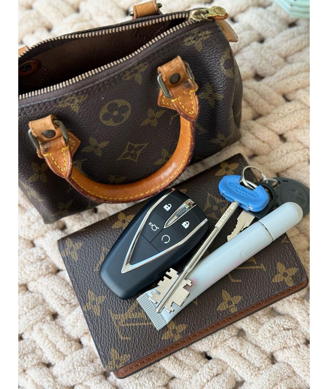 LOUIS VUITTON Коричневая кожаная сумка через плечо, фото 7