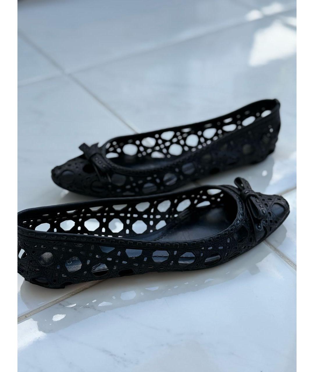 CHRISTIAN DIOR Черные кожаные балетки, фото 2