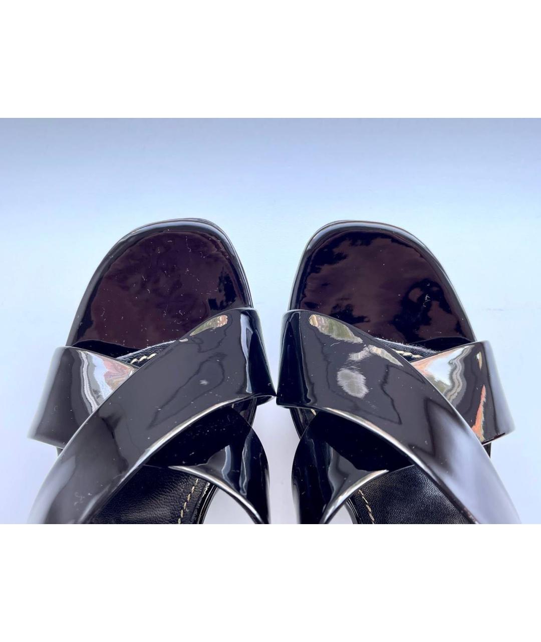 SAINT LAURENT Черные мюли из лакированной кожи, фото 7