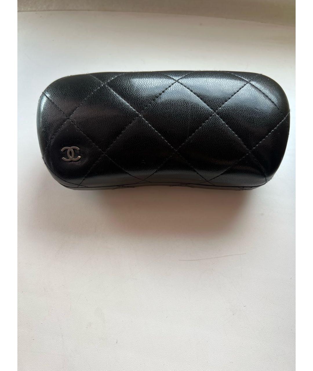 CHANEL Черные пластиковые солнцезащитные очки, фото 4